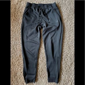 Men’s Adidas Climawarm sweats sweatpants size M